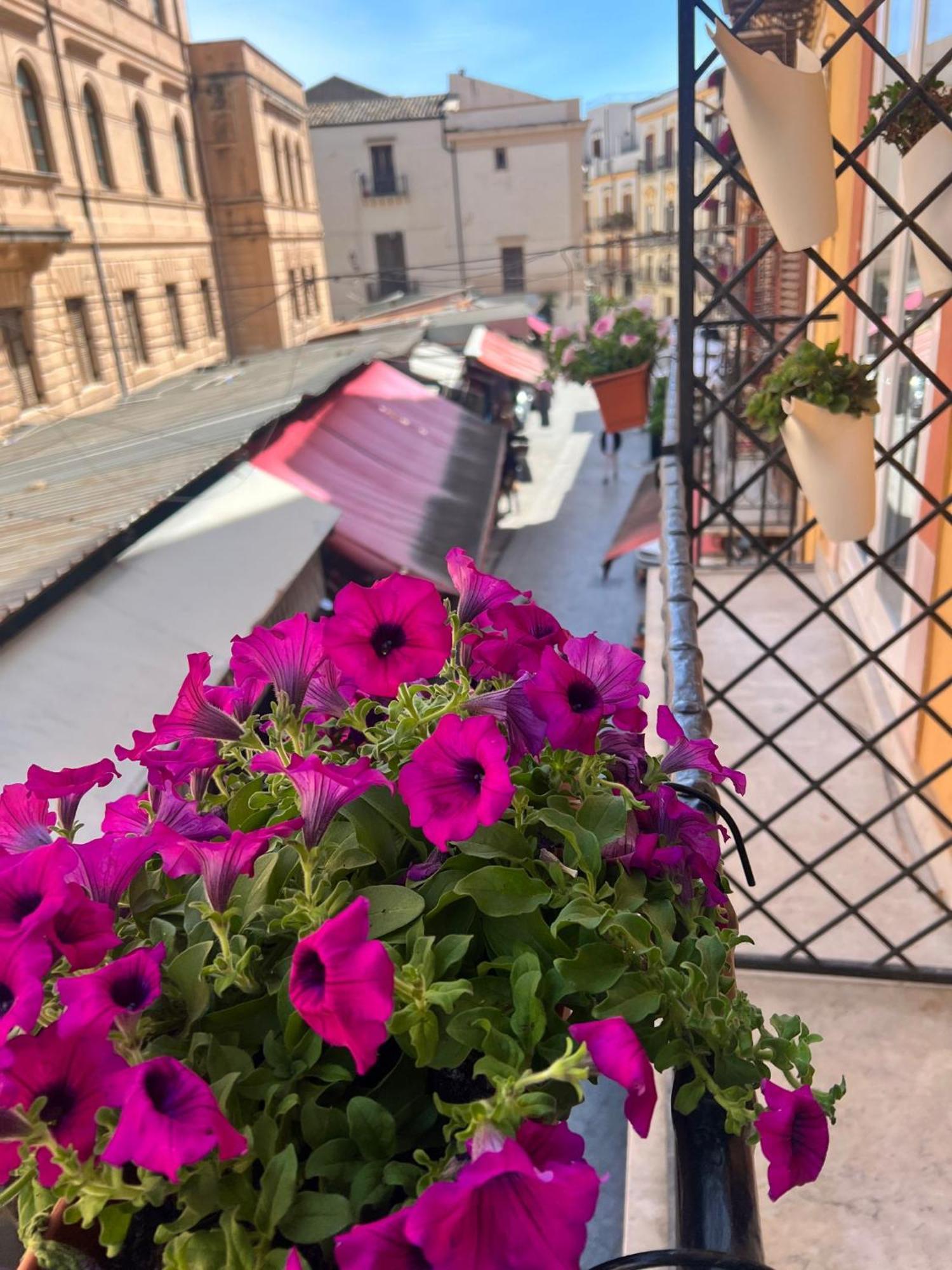 Sant'Agostino Boutique Rooms Palermo Exterior photo